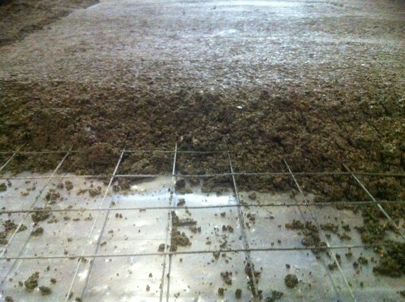 Pavimenti e rivestimenti in ceramica - marmo - linoleum - parquet - resine industriali e di arredo